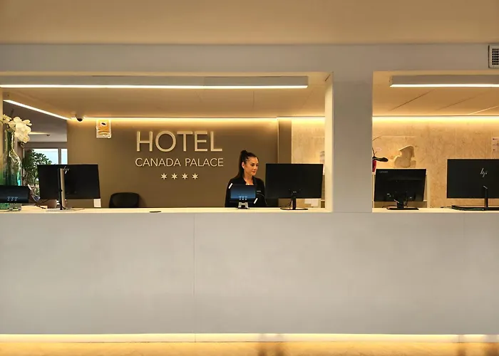 Hotel Canada Palace